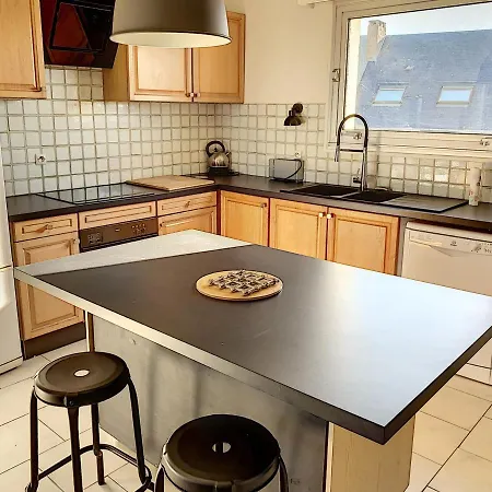 Avec Jardin Et Acces Direct Plage, Terrasse, 5 Chambres, 2 Salles D'eau, Wifi, Parking * Saint-Pair-sur-Mer
