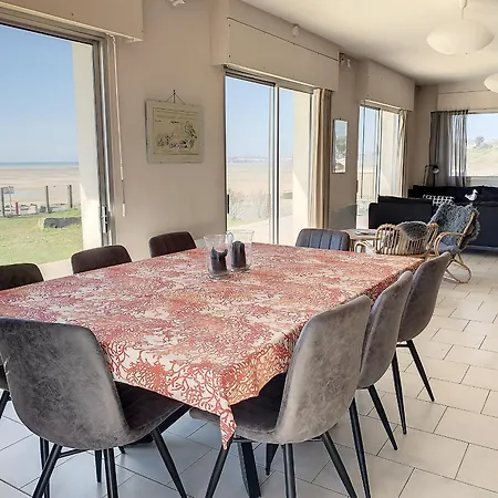 Avec Jardin Et Acces Direct Plage, Terrasse, 5 Chambres, 2 Salles D'eau, Wifi, Parking Saint-Pair-sur-Mer
