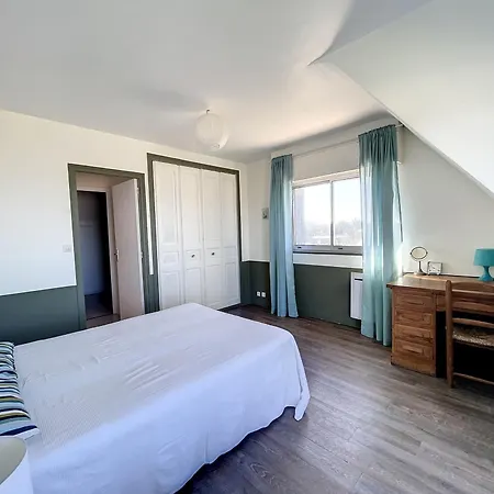 Avec Jardin Et Acces Direct Plage, Terrasse, 5 Chambres, 2 Salles D'eau, Wifi, Parking Ferienhaus *