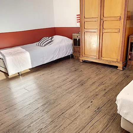 Holiday home Avec Jardin Et Acces Direct Plage, Terrasse, 5 Chambres, 2 Salles D'eau, Wifi, Parking - Fr-1-361-132