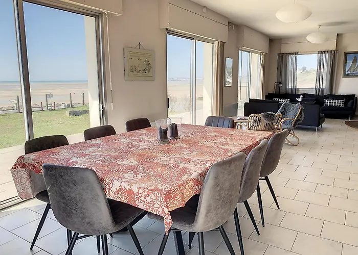 Avec Jardin Et Acces Direct Plage, Terrasse, 5 Chambres, 2 Salles D'eau, Wifi, Parking - Fr-1-361-132 생-페르-쉬르-메르